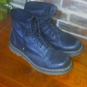 Dr.Martens 1460 smooth leather boots